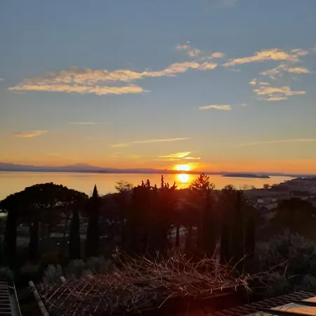 Lovely Place Apartment Passignano sul Trasimeno