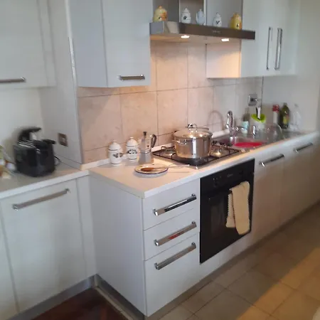 Lovely Place Apartment